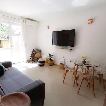 Vicky's - C. Citra 008055-lt-1257 Appartement