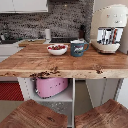 Vicky's - C. Citra 008055-lt-1257 Lejlighed *